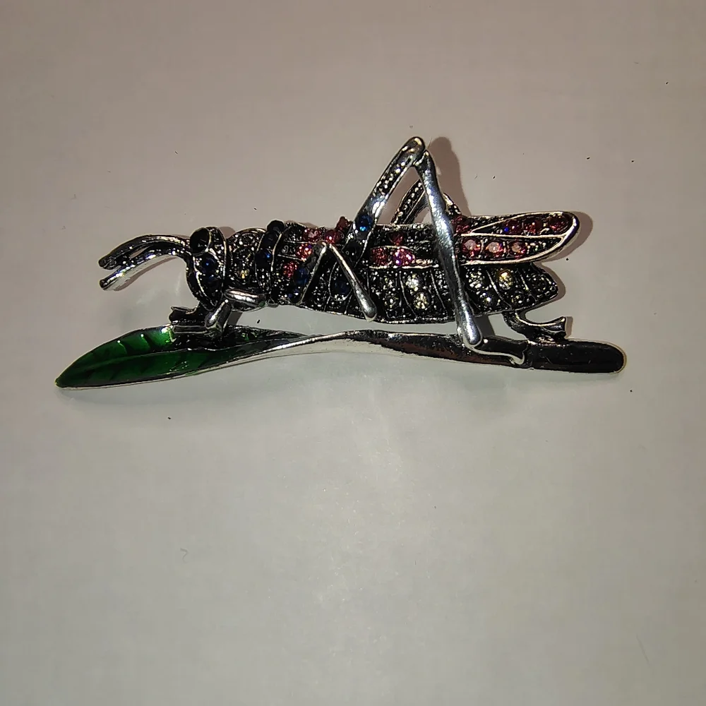 Crystal Grasshopper Brooch‎  Pendant  Good Luck Symbol